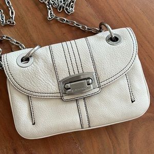 B. Makowsky purse